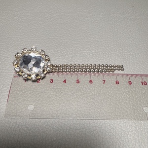 Vintage BROSS az 1980-as évekből, gyönyörű elegáns strasszos kitűző, pin szövetkabátra, blúzra,  blézerre retro kitűző - ékszer - kitűző és bross - Meska.hu