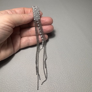 Vintage BROSS az 1980-as évekből, gyönyörű elegáns strasszos kitűző, pin szövetkabátra, blúzra,  blézerre retro kitűző - ékszer - kitűző és bross - Meska.hu