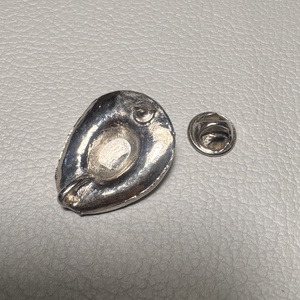 Cowboy kalap BROSS az 1980-as évekből, strasszos kalap kitűző, pin szövetkabátra, blúzra,  blézerre retro kitűző - ékszer - kitűző és bross - Meska.hu