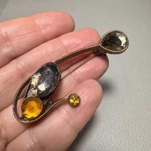 Vintage BROSS az 1980-as évekből, gyönyörű elegáns strasszos kitűző, pin szövetkabátra, blúzra,  blézerre retro kitűző, Ékszer, Kitűző és Bross, Ékszerkészítés, MESKA