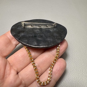 Vintage BROSS az 1980-as évekből, gyönyörű elegáns strasszos kitűző, pin szövetkabátra, blúzra,  blézerre retro kitűző - ékszer - kitűző és bross - Meska.hu