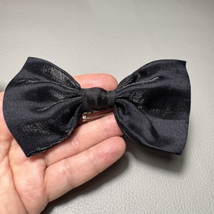 Vintage BROSS az 1980-as évekből, gyönyörű elegáns strasszos kitűző, pin szövetkabátra, blúzra,  blézerre retro kitűző, Ékszer, Kitűző és Bross, Ékszerkészítés, MESKA