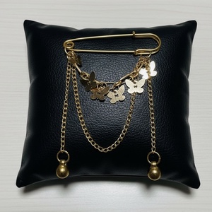 Pulóver bross, sál összetűző Vintage BROSS az 1980-as évekből, retro kitűző, pin szövetkabátra, blúzra,  blézerre  - Meska.hu