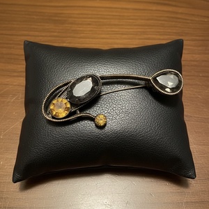 Vintage BROSS az 1980-as évekből, gyönyörű elegáns strasszos kitűző, pin szövetkabátra, blúzra,  blézerre retro kitűző, Ékszer, Kitűző és Bross, Ékszerkészítés, MESKA