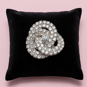 Vintage BROSS az 1980-as évekből, gyönyörű elegáns strasszos kitűző, pin szövetkabátra, blúzra,  blézerre retro kitűző, Ékszer, Kitűző és Bross, Ékszerkészítés, MESKA