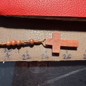 Fa rózsafüzér, Retro kereszt medálos nyaklánc � vintage vallásos ékszer az 1970�80-as évekből - ékszer - nyaklánc - medálos nyaklánc - Meska.hu