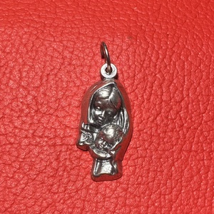 Szűz Mária medál nyakláncra � vintage vallásos ékszer az 1970�80-as évekből - ékszer - nyaklánc - medálos nyaklánc - Meska.hu