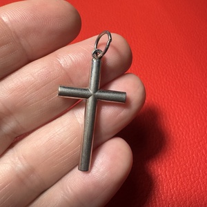 Retro fém kereszt nyakláncra � vintage vallásos ékszer az 1970�80-as évekből - ékszer - nyaklánc - medálos nyaklánc - Meska.hu