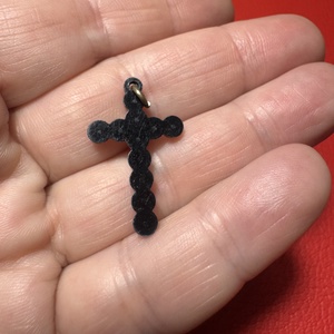 Retro fekete kereszt nyakláncra � vintage vallásos ékszer az 1970�80-as évekből - ékszer - nyaklánc - medálos nyaklánc - Meska.hu