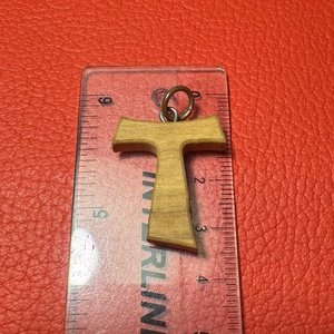 Antoniusz kereszt, Tau kereszt olajfa kereszt nyakláncra � vintage vallásos ékszer az 1970�80-as évekből - ékszer - nyaklánc - medálos nyaklánc - Meska.hu