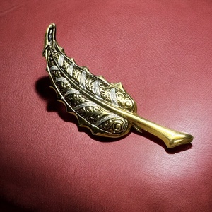 Bross, 24 karát aranyozott Damascene kitűző vintage damaszkén bross, Toledó spanyol ékszer, aranyozott kézműves bross - Meska.hu