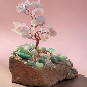 Kristály fa rózsakvarc és aventurin ásványból, Bonsai kristály Ékszerfa szerencsefa, életfa, drágakő fa, pénzfa - otthon & életmód - dekoráció - asztal és polc dekoráció - gyöngyfa, ásványfa - Meska.hu