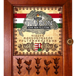 Kulcstartó szekrény, kulcsos szekrény Trianon címeres motívummal #58 - otthon & lakás - bútor - fali kulcstartó - Meska.hu Kulcstartó szekrény, kulcsos szekrény Trianon címeres motívummal #58 - otthon & lakás - bútor - fali kulcstartó - Meska.hu