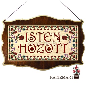 Ajtótábla Isten hozott kalocsai motívummal Egyedi nevekkel #AT01-5, Otthon & Életmód, Dekoráció, Ajtó- és ablak dekoráció, Ajtótábla, Famegmunkálás, MESKA