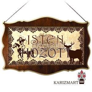 Ajtótábla Isten hozott lovasíjász csodaszarvas képpel #AT01-6, Otthon & Életmód, Dekoráció, Ajtó- és ablak dekoráció, Ajtótábla, Famegmunkálás, MESKA