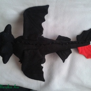 Fogatlan sárkány -  - Meska.hu