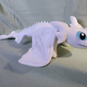 Fehér sárkány -  - Meska.hu