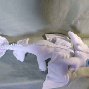 Fehér sárkány -  - Meska.hu