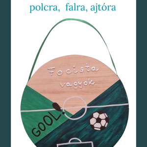 Kézzel festett, újrahasznosított gyerekszoba dekoráció  focis tábla kis sportolóknak - otthon & életmód - babaszoba, gyerekszoba - gyerek névtábla - Meska.hu