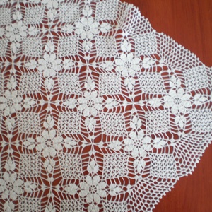 Horgolt terítő 65 x 65 cm - otthon & életmód - dekoráció - Meska.hu