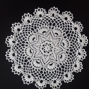 Horgolt terítő 30 cm - Meska.hu