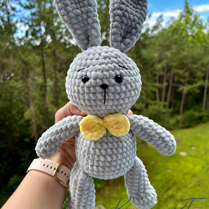 35 cm-es amigurumi horgolt fiú nyuszi - játék & sport - plüssállat & játékfigura - nyuszi - Meska.hu