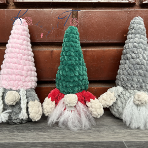 18-20 cm-es amigurumi horgolt karácsonyi manók - Meska.hu