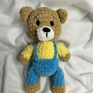 Amigurumi horgolt kantáros maci, Játék & Sport, Plüssállat & Játékfigura, Maci, Horgolás, MESKA