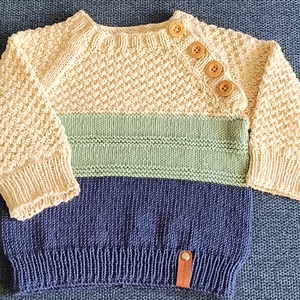 Divatos 3 szinü gombos kisfiú pulóver - ruha & divat - gyerekruha - pulóver - Meska.hu