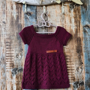 Kislányruha csipkekötéssel, Baba - mama, Babaruházat, Baba ruhák, Kötés, MESKA