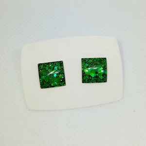 Zöld színű flitterrel, csillámmal díszített fülbevaló - Meska.hu