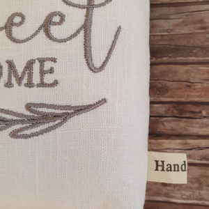 Home sweet  home hímzett len - vászon házikó - otthon & életmód - dekoráció - ajtó- és ablak dekoráció - ajtódísz & kopogtató - Meska.hu