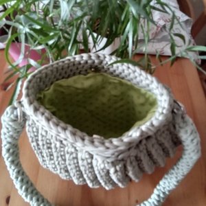 Horgolt táska - táska & tok - kézitáska & válltáska - vállon átvethető táska - Meska.hu