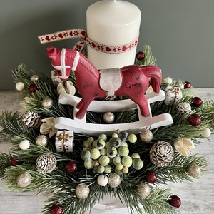 Adventi/Karácsonyi asztaldísz hintalóval - otthon & életmód - dekoráció - virágdísz és tartó - virágbox, virágdoboz - Meska.hu