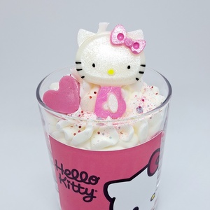 Hello Kitty Szójaviasz gyertya - kellékek & szerszámok - dekorációs kellékek - dekorációs gyertya - Meska.hu