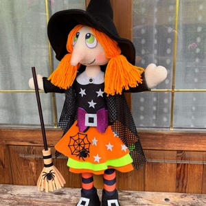Halloween dekoráció boszi - otthon & életmód - dekoráció - halloween - halloweeni figurák - Meska.hu