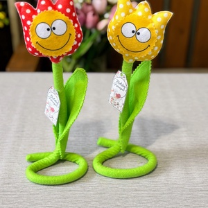 Nőnapi textil  álló tulipánok  - otthon & életmód - virágdekoráció - virágdíszek - asztali virágdísz - Meska.hu