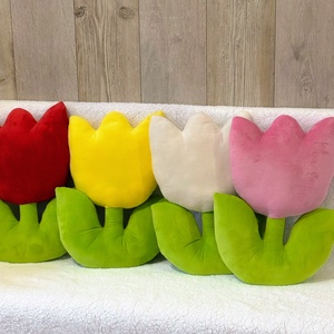 Tulipán formájú párna  - otthon & életmód - lakástextil - párna & párnahuzat - díszpárna (belsővel együtt) - Meska.hu