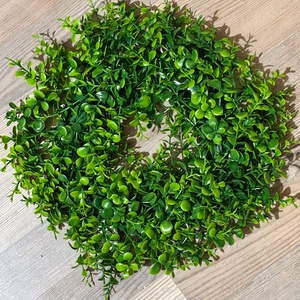 Műzőld kopogtató 30 cm , Kellékek & szerszámok, Dekorációs kellékek, Koszorú, koszorúalap, , MESKA