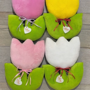 Anyák napi plüss tulipán  - otthon & életmód - virágdekoráció - virágdíszek - asztali virágdísz - Meska.hu