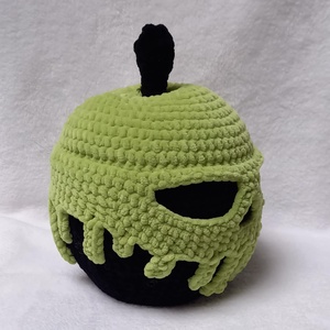  Koponyás  alma- Poisoned apple- Mérgezett alma - otthon & életmód - dekoráció - halloween - halloweeni figurák - Meska.hu