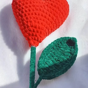 Szív virágok - otthon & életmód - virágdekoráció - virágok - szálas virág - Meska.hu