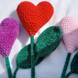 Szív virágok - otthon & életmód - virágdekoráció - virágok - szálas virág - Meska.hu