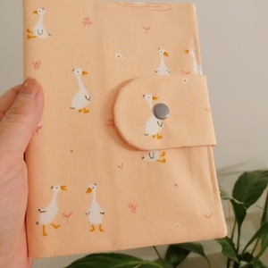 Egészségügyi kiskönyv borító - Meska.hu