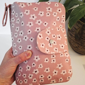 Happy flowers  on old pink  - pelenkázó neszesszer, pelenkázó lappal - Meska.hu