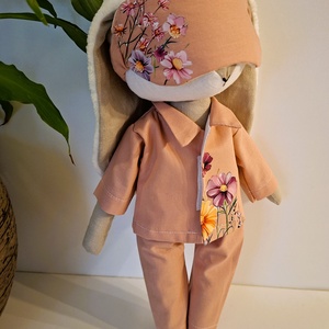 Pizsamás nyuszi, alvómaszkkal -  kézműves gyerekjáték, öltöztethető játékfigura - játék & sport - plüssállat & játékfigura - nyuszi - Meska.hu