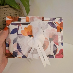 Anyáknapi meglepetés szett - kiskönyv borító és apró neszesszer, Táska & Tok, Táska szett, , MESKA