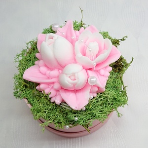 Rózsaszín - fehér és sárga - fehér tulipán szappan csokor kerek formájú boxban  - otthon & lakás - dekoráció - Meska.hu