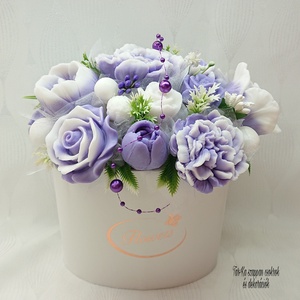 Illatos szappanvirág csokrok Flowers ovális boxban - otthon & életmód - dekoráció - Meska.hu