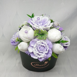Illatos szappanvirág csokrok Flowers ovális boxban - otthon & életmód - dekoráció - Meska.hu